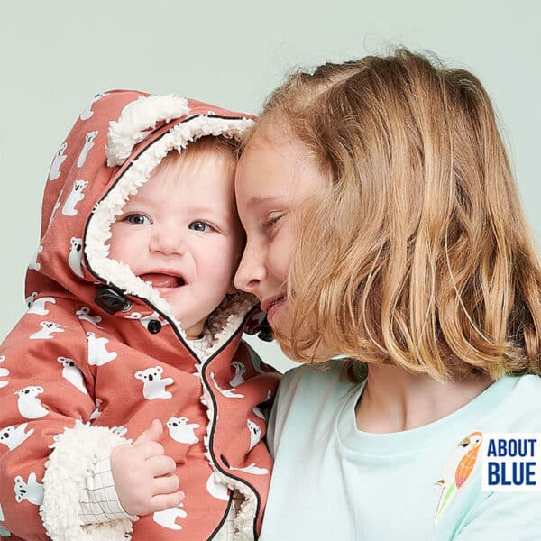 AboutBlue_OneToHug10 AboutBlue_OneToHug10